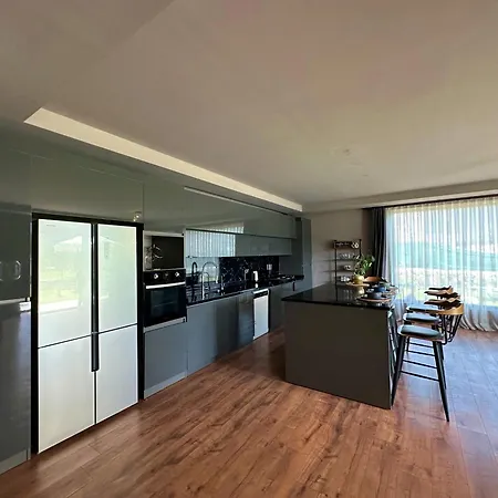 Defne 3+1 Villa, Ovacik, Oeluedeniz, Villa